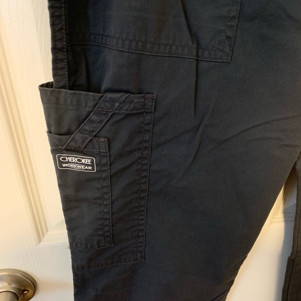 Cherokee Grey Scrub Pants - Picture 4 of 4